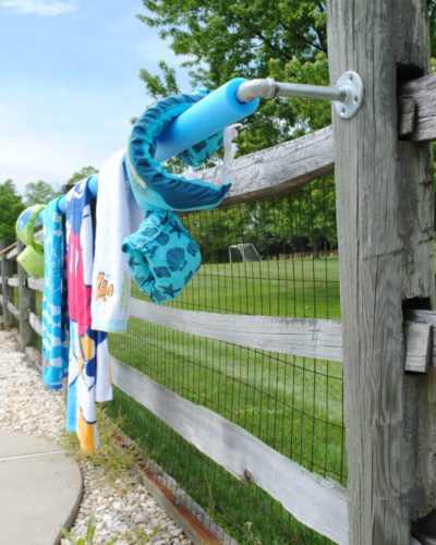 This DIY outdoor towel rack is a simple solution to a problem!