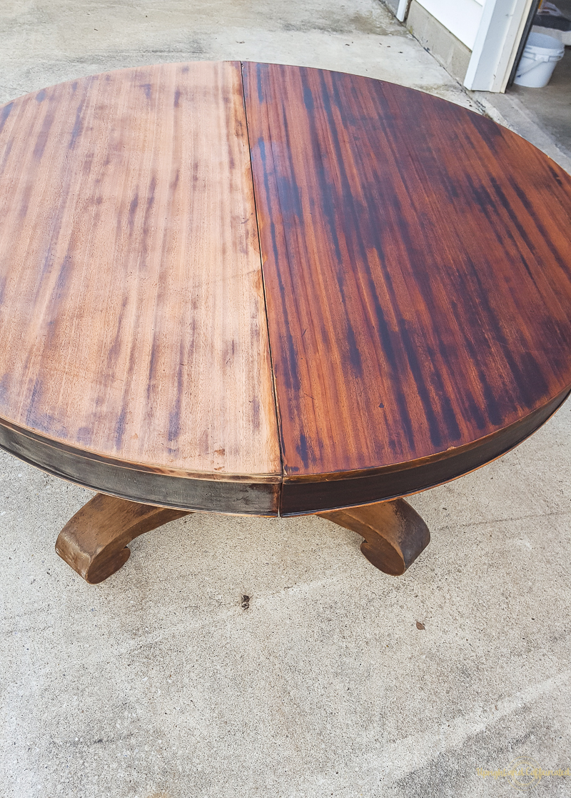 Round Dining Table: Farmhouse Style - Upright and Caffeinated